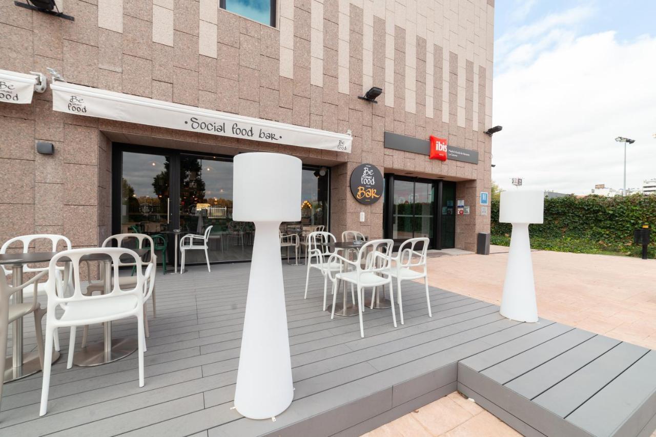 Ibis Alcala De Henares La Garena Hotel Екстериор снимка