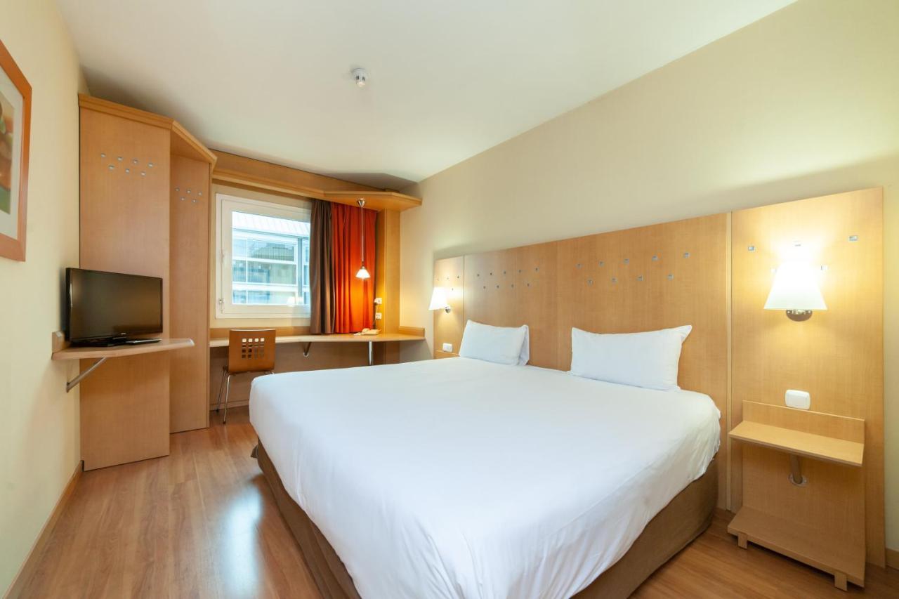 Ibis Alcala De Henares La Garena Hotel Екстериор снимка