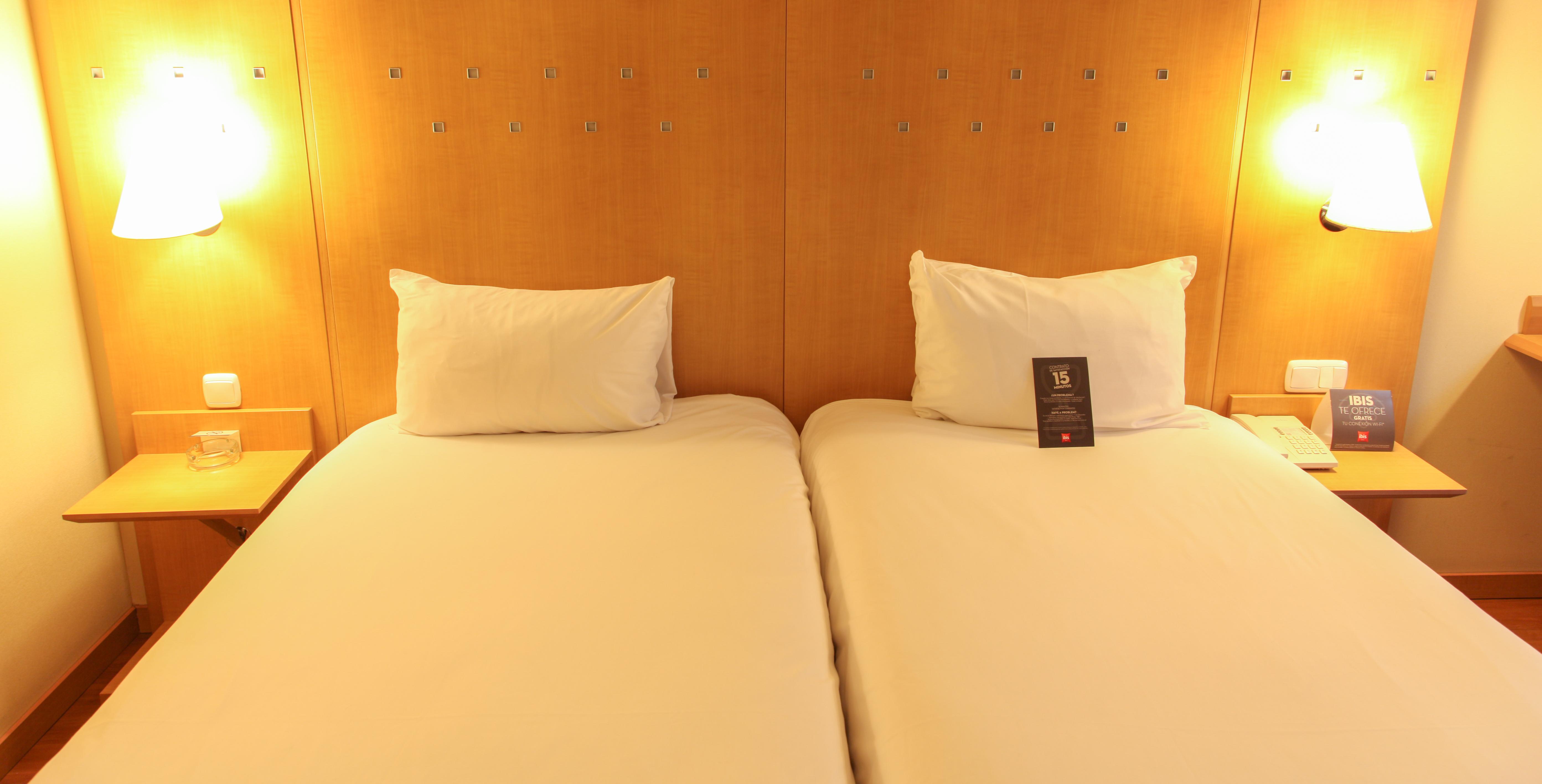 Ibis Alcala De Henares La Garena Hotel Екстериор снимка