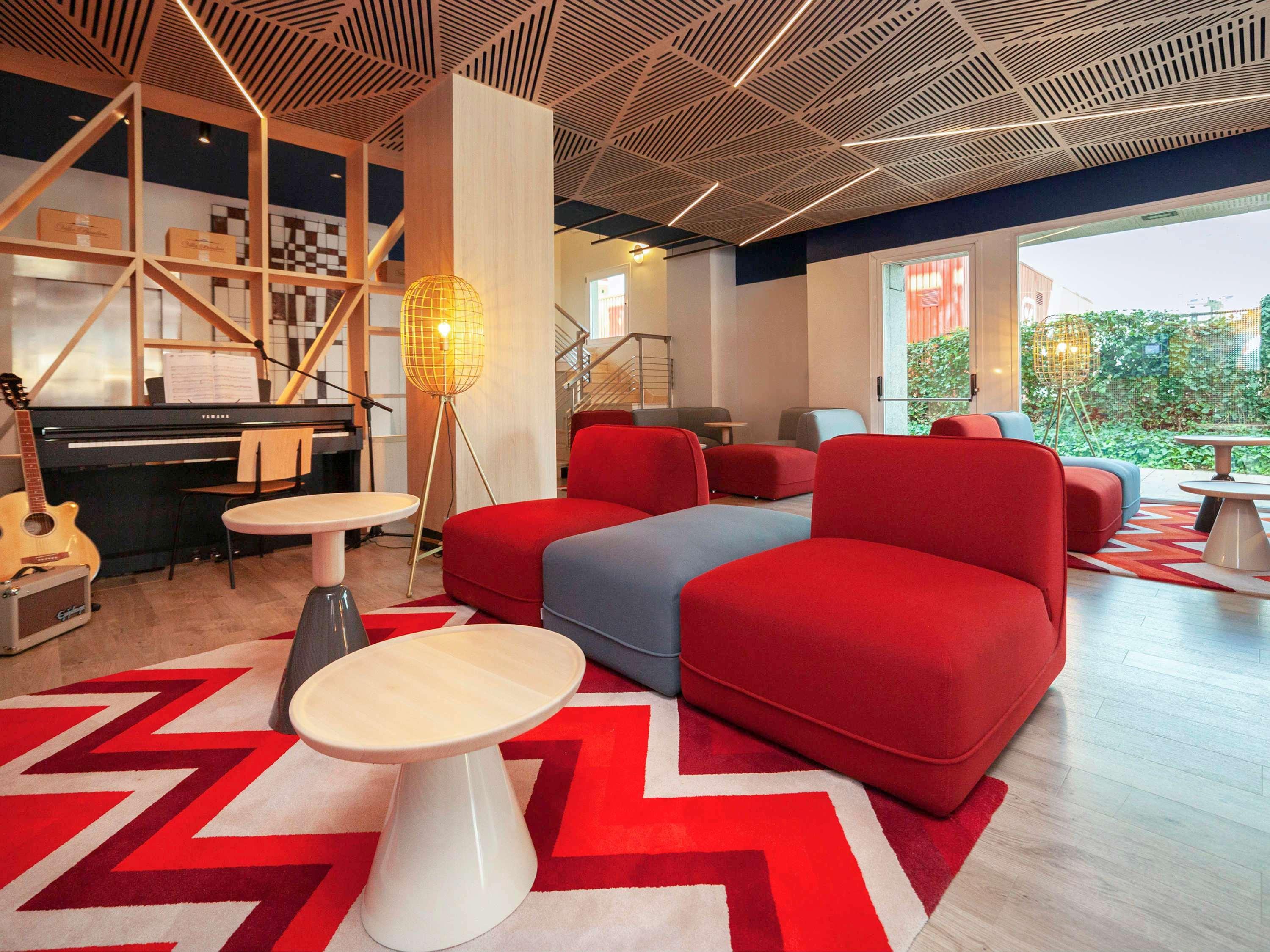 Ibis Alcala De Henares La Garena Hotel Екстериор снимка
