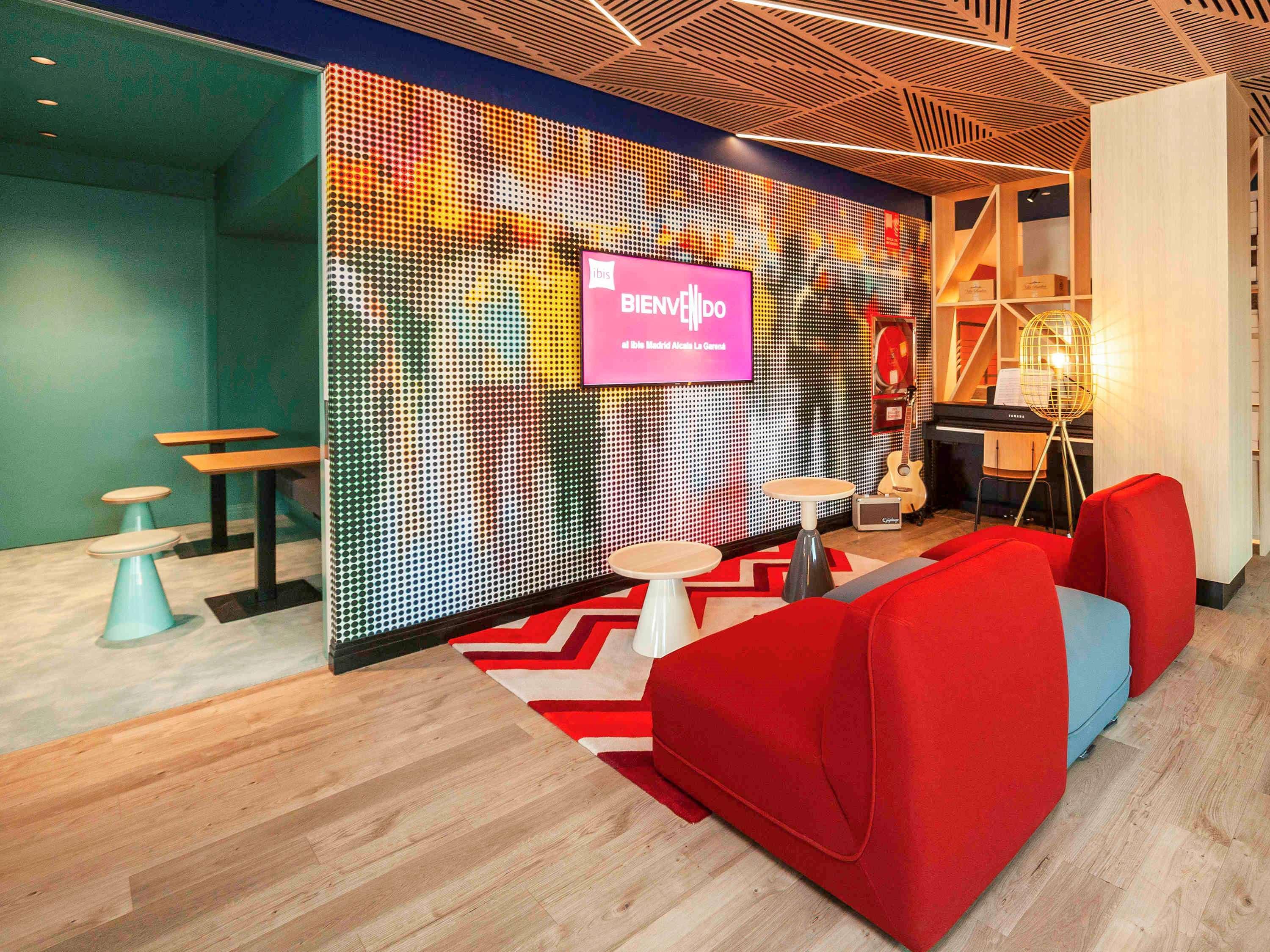 Ibis Alcala De Henares La Garena Hotel Екстериор снимка