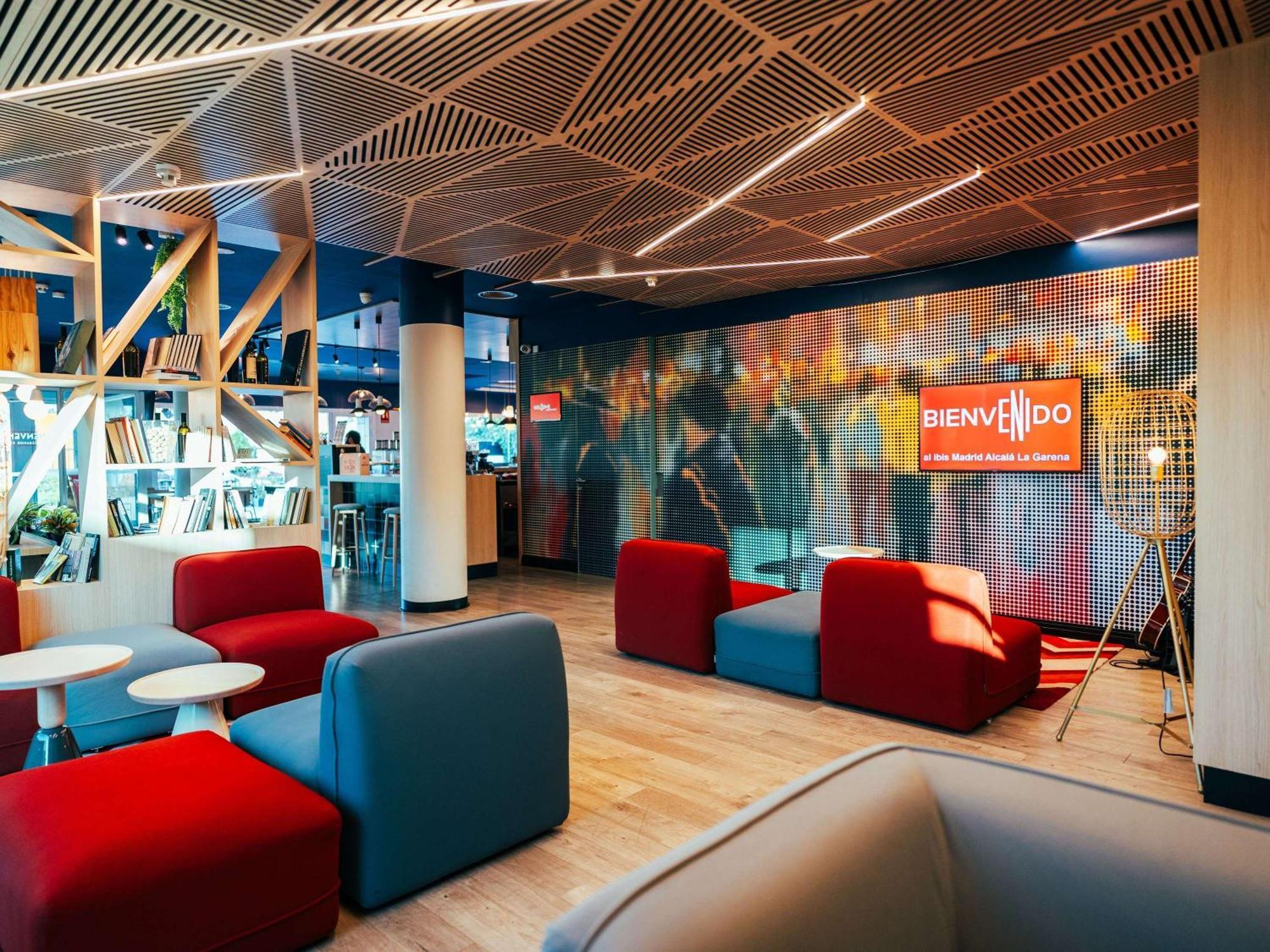 Ibis Alcala De Henares La Garena Hotel Екстериор снимка