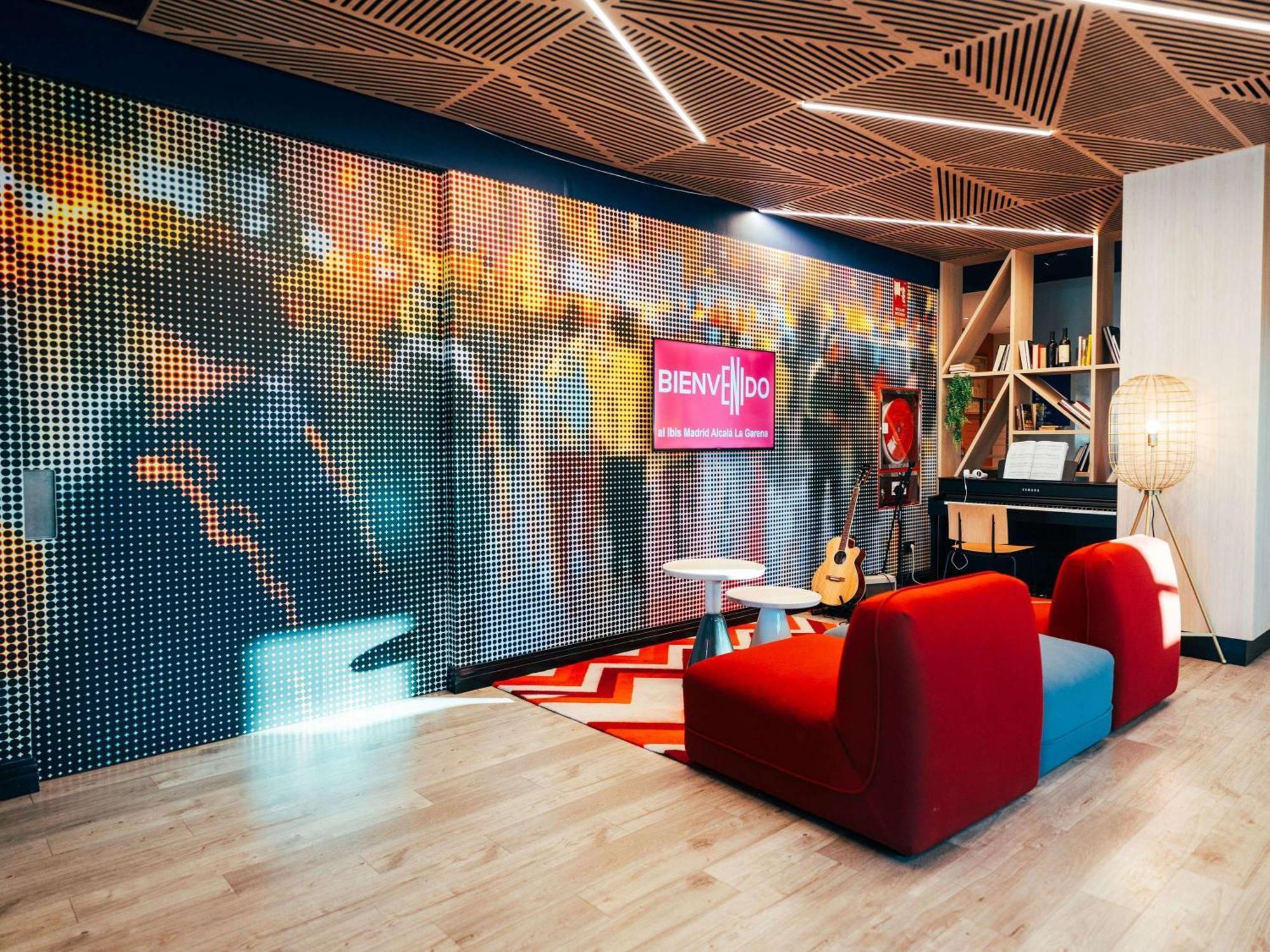 Ibis Alcala De Henares La Garena Hotel Екстериор снимка